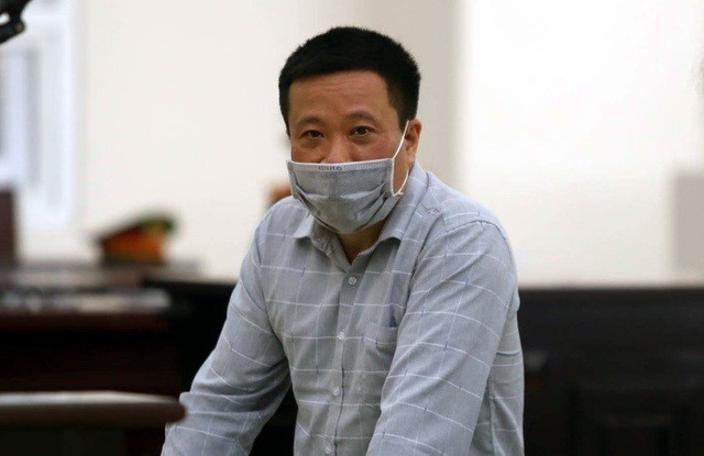 Cựu Chủ tịch Oceanbank Hà Văn Thắm tại tòa sơ thẩm.