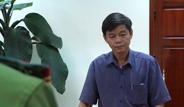 Ông Lê Chí Tấn bị khởi tố tội tham ô tài sản