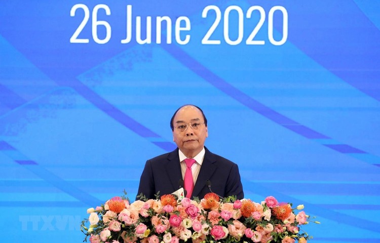 Thủ tướng Nguyễn Xuân Phúc, Chủ tịch ASEAN 2020 phát biểu khai mạc Hội nghị Cấp cao ASEAN lần thứ 36. Ảnh: TTXVN