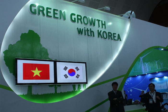 Hàn Quốc đã vươn lên trở thành nhà đầu tư lớn nhất tại Việt Nam. Ảnh: Tiên Giang