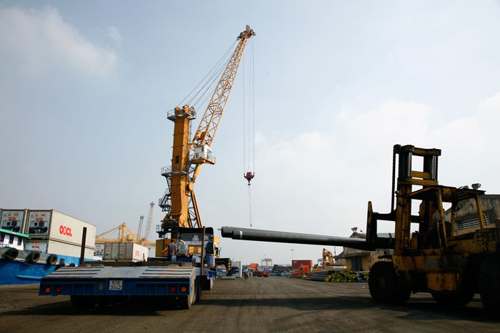 Lượng vật liệu xây dựng của các doanh nghiệp Việt Nam xuất khẩu sang Trung Đông và Châu Phi ngày càng tang. Ảnh: Lê Tiên