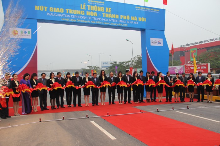 Nút giao Trung Hòa sẽ gỡ ùn tắc cho trung tâm Thủ đô Hà Nội. Ảnh: Bích Khánh