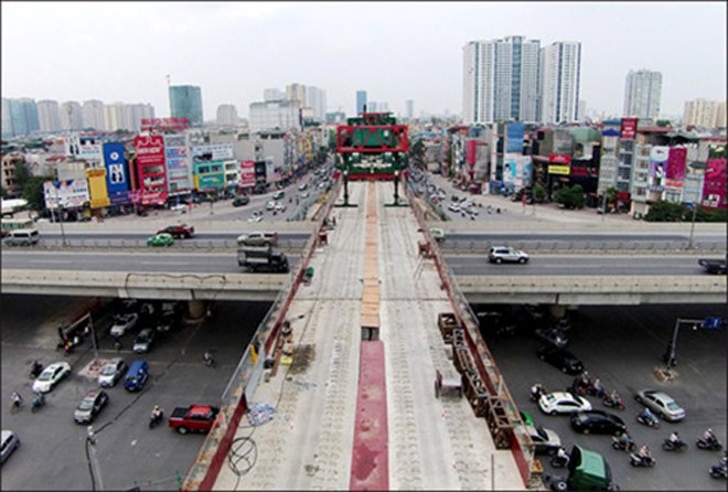 Dự án đường sắt đô thị Hà Nội, tuyến đường sắt trên cao Cát Linh - Hà Đông đang được đẩy nhanh tiến độ. (Ảnh: Internet)