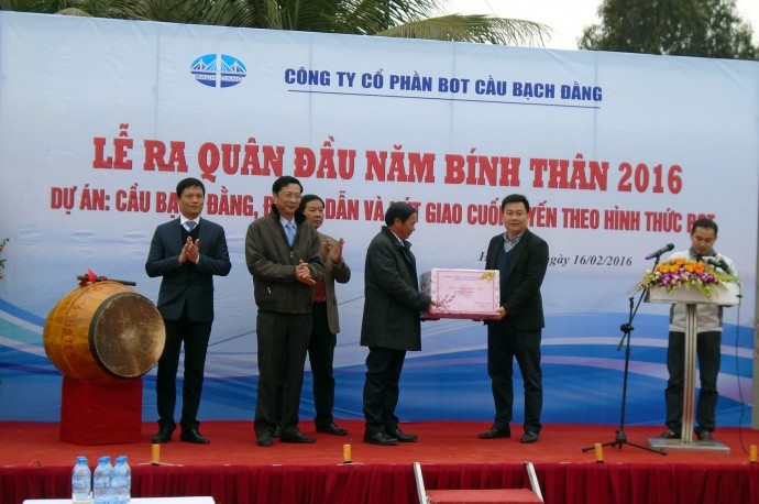 Lãnh đạo Quảng Ninh và Hải Phòng đến dự Lễ ra quân đầu năm Dự án cầu Bạch Đằng