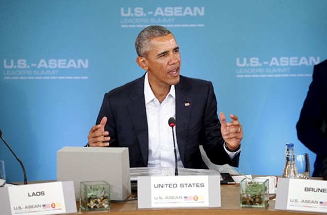 Tổng thống Obama phát biểu khai mạc hội nghị. Ảnh: Reuters