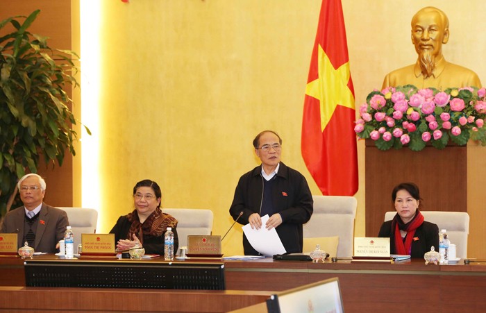 Chủ tịch Quốc hội Nguyễn Sinh Hùng phát biểu bế mạc Phiên họp thứ 45. Ảnh: Phương Hoa