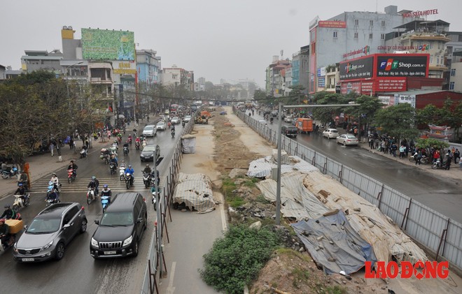 Dự án đường sắt Nhổn - Ga Hà Nội: Lập lôcốt nhưng không thi công, dân khốn khổ nhiều năm trời