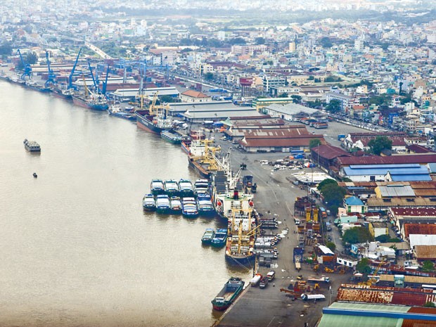Theo tiến độ cam kết, cảng Sài Gòn phải di dời, bàn giao mặt bằng khu cảng Nhà Rồng - Khánh Hội cho Công ty TNHH Đầu tư phát triển đô thị Ngọc Viễn Đông để thực hiện dự án chuyển đổi công năng trong quý 1/2016