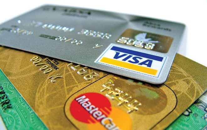 Các nhà băng không kiểm soát được thẻ của khách hàng có phải thực sự bị mất hay bị lợi dụng