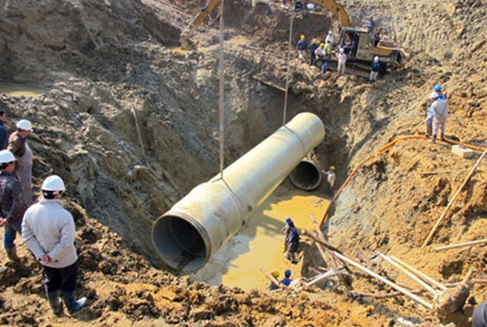 Đường ống nước Sông Đà số một đã vỡ 17 lần sau khi dùng vật liệu composite từ Trung Quốc.