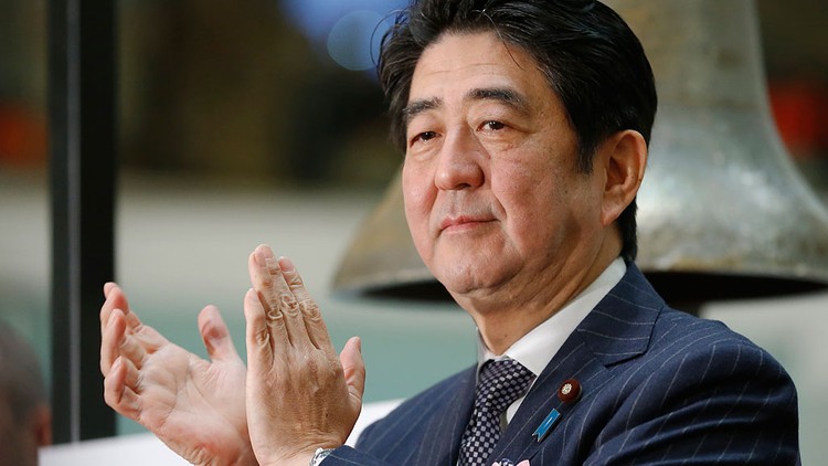 Tăng trưởng vượt kỳ vọng, kinh tế Nhật vẫn gây quan ngại