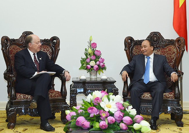 Thủ tướng Nguyễn Xuân Phúc tiếp Chủ tịch Hội đồng quản trị Hội đồng Kinh doanh Hoa Kỳ - ASEAN. Ảnh: Thủy Dung