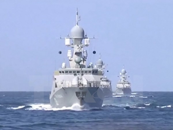 Nhật Bản phát hiện tàu chiến Trung Quốc gần đảo tranh chấp