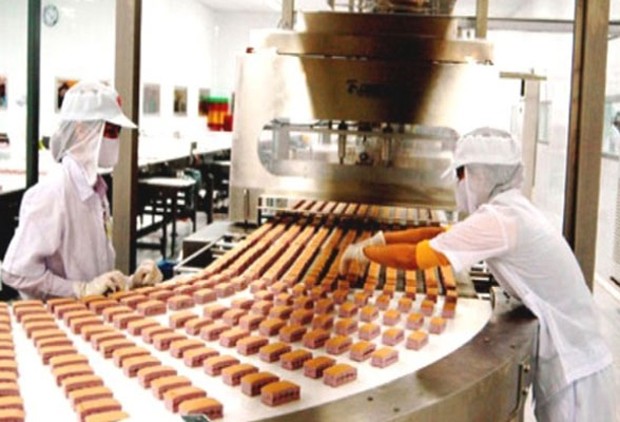 Dây chuyền sản xuất bánh của KDC. Ảnh Internet