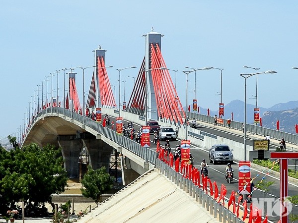 Cầu dây văng An Đông, tỉnh Ninh Thuận là một trong nhiều dự án do RCC thi công đã được khánh thành cuối tháng 8/2015. (Ảnh: Báo Giao thông)