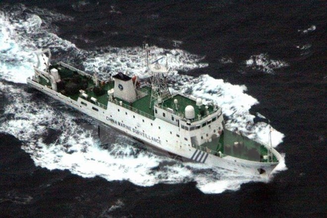 Tàu hải giám Trung Quốc tại vùng biển gần đảo tranh chấp Điếu Ngư/Senkaku năm 2013. (Nguồn: AFP/TTXVN)