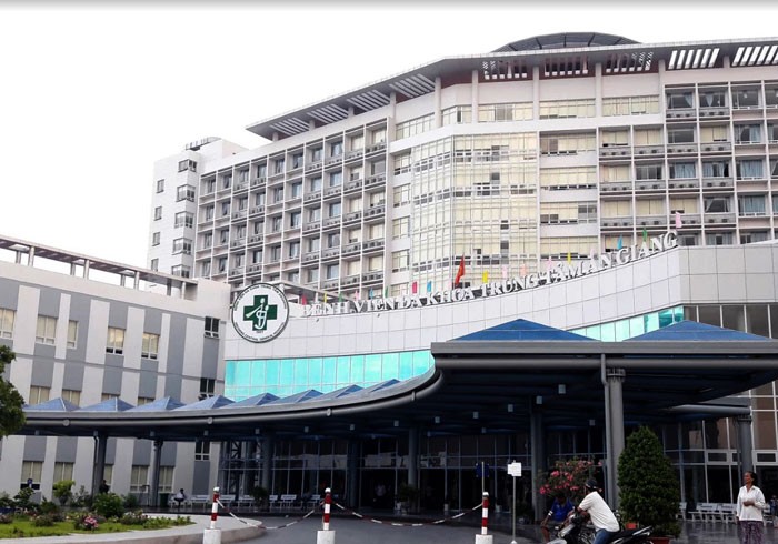 Bệnh viện Đa khoa trung tâm An Giang từng có nhiều sai phạm trong đấu thầu mua thuốc, vật tư y tế. Ảnh: Thế Vinh