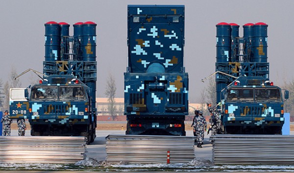 Một hệ thống tên lửa HQ-9 của Trung Quốc. Ảnh: Defensenews
