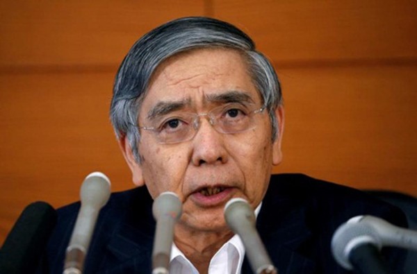 Ông Kuroda trong buổi họp báo hồi tháng 7. Ảnh: Reuters