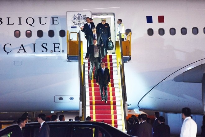 Một ngày của tổng thống Pháp tại Hà Nội