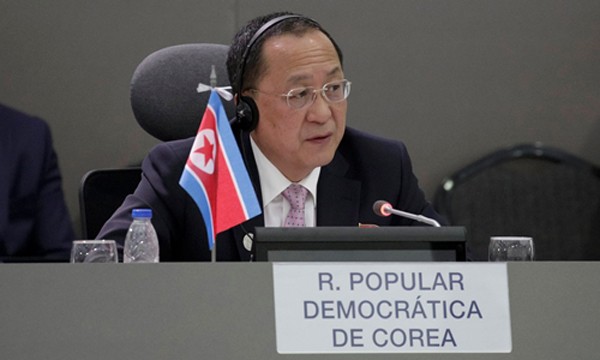 Ngoại trưởng Triều Tiên Ri Yong-ho phát biểu tại hội nghị Phong trào Không liên kết ở thành phố Porlamar, Venezuela, ngày 15/9. Ảnh: Reuters.