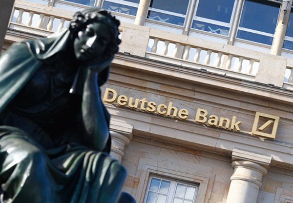 Deutsche Bank đang đàm phán hạ thấp khoản tiền phải trả cho giới chức Mỹ. Ảnh:Reuters