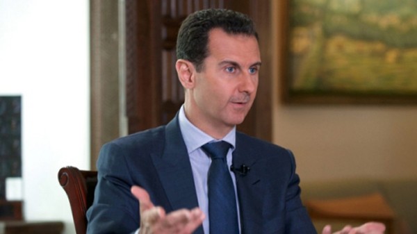 Tổng thống Assad trả lời phỏng vấn AP tại Damascus. Ảnh: AP