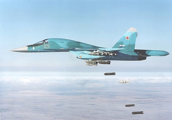 Tiêm kích bom Su-34 Nga không kích ở Syria. Ảnh: Sputnik