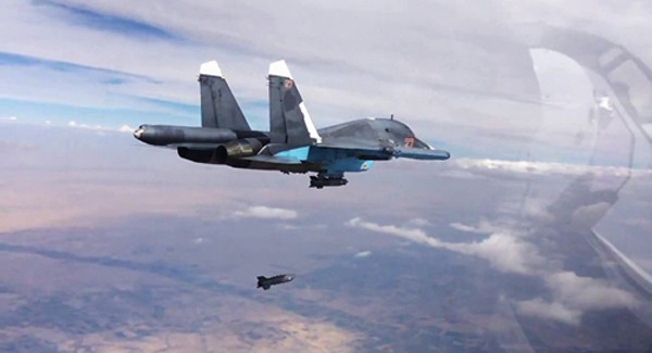 Không quân Nga không kích phiến quân IS ở Syria. Ảnh: RT.