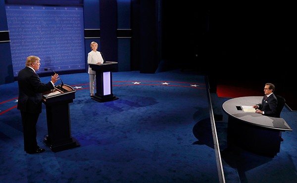 Những nét chính trong cuộc tranh luận cuối giữa Hillary và Trump