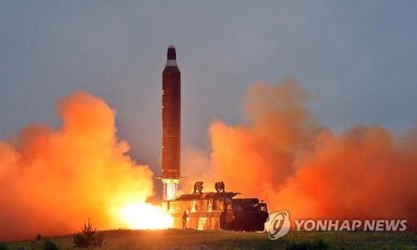Hình ảnh một vụ phóng tên lửa của Triều Tiên. Ảnh: Yonhap.
