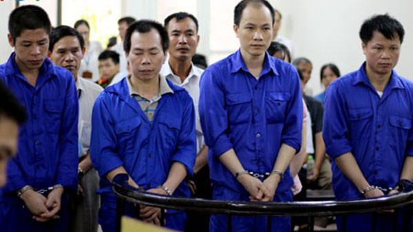 Các bị cáo tại phiên tòa xét xử vào tháng 6/2015. Ảnh: Việt Đức