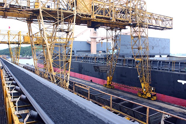 Việt Nam đã nhập khẩu hơn 9,7 triệu tấn than