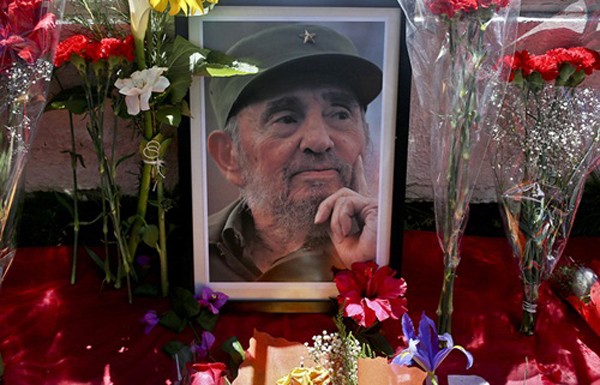 Fidel Castro, cựu chủ tịch Cuba, qua đời ở tuổi 90 hôm 25/11. Ảnh: AP
