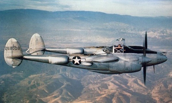 Một chiếcP-38 Lightning của không quân Mỹ. Ảnh:Wikipedia