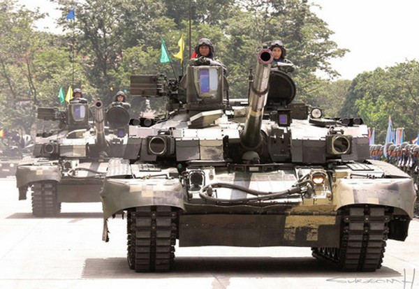 Xe tăng T-84 Oplot-M trong biên chế quân đội Thái Lan. Ảnh:Defence Blog.