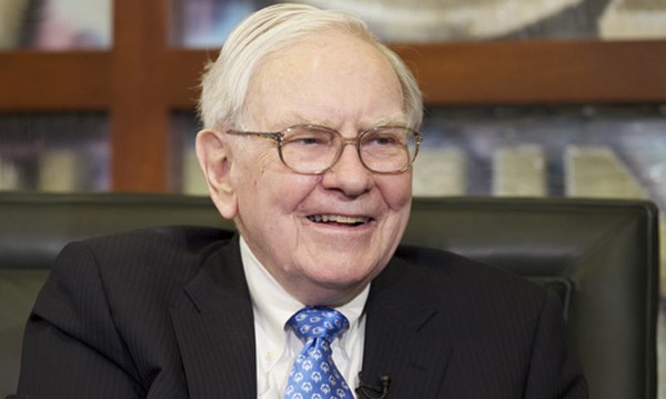 Buffett đã tăng mua cổ phiếu sau khi ông Trump đắc cử. Ảnh:Forbes