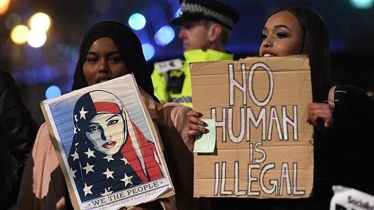 Sắc lệnh hạn chế nhập cư của Tổng thống Mỹ Donald Trump đối mặt với các thách thức pháp lý. (Ảnh minh họa: Getty)