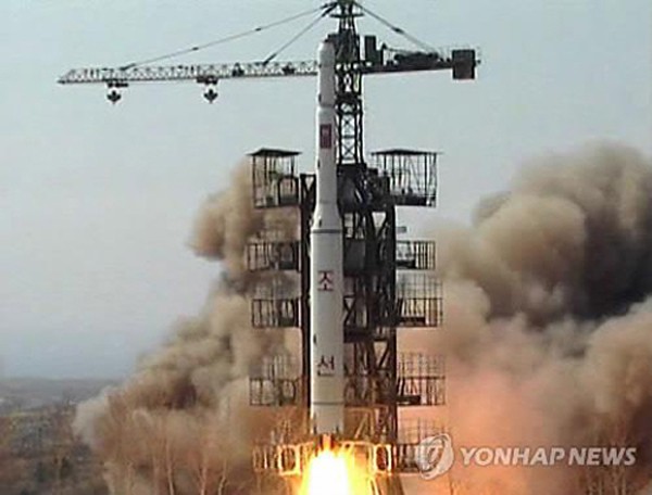 Một vụ phóng tên lửa tầm xa của Triều Tiên. Ảnh:Yonhap