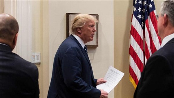 Tổng thống Trump trong một cuộc họp tại Nhà Trắng hôm 9/3. Ảnh:AFP.