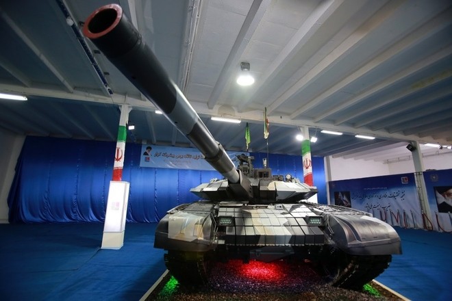 Iran trình làng xe tăng tự chế giống hệt T-90MS Nga