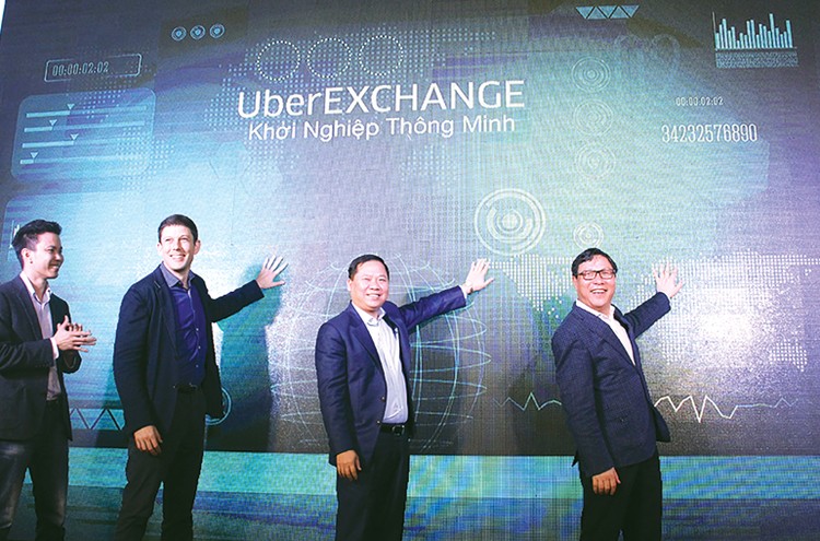 Chương trình UberEXCHANGE - Khởi nghiệp thông minh khởi động dưới sự bảo trợ của Bộ Kế hoạch và Đầu tư. Ảnh: Minh Quân