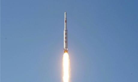 Một tên lửa Triều Tiên được phóng lên không trung. Ảnh minh họa: KCNA