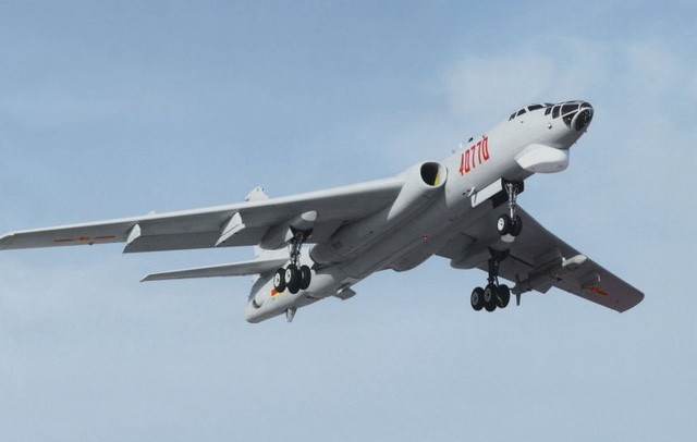 Một máy bay ném bom của Trung Quốc. (Ảnh: IHS Jane's)