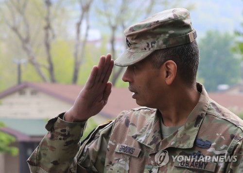 Tướng Vincent K. Brooks, tư lệnh lực lượng Mỹ tại Hàn Quốc, trong một sự kiện hôm nay. Ảnh:Yonhap