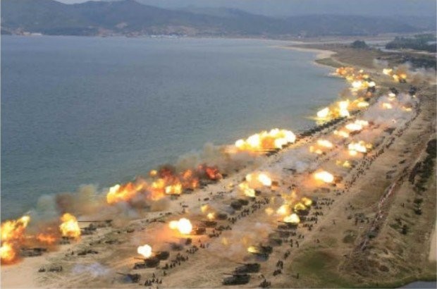 Cuộc tập trận pháo binh ngày 25/4 của Triều Tiên. (Ảnh: Rodong Sinmun)