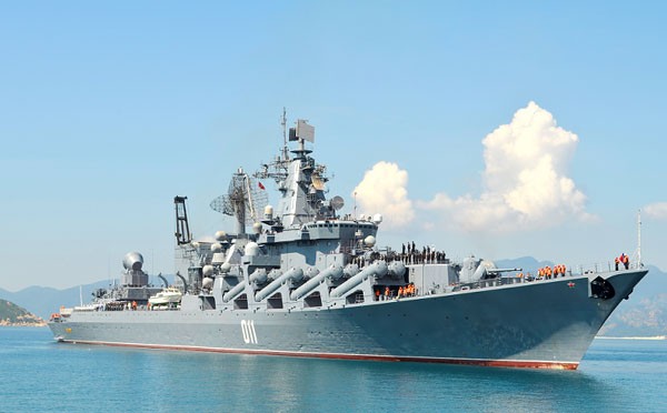 Tuần dương hạm Hải quân Nga thăm Cảng Cam Ranh