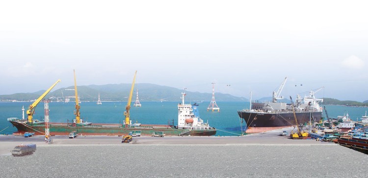 Tạo nền tảng phát triển cảng trung chuyển quốc tế tại Bắc Vân Phong