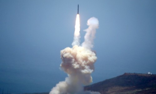 Mỹ thử thành công tên lửa đánh chặn hôm 30/5. Ảnh:NBC News