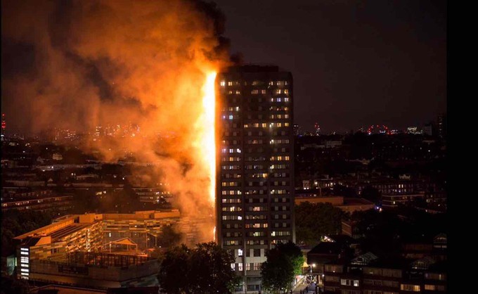 Hiện trường vụ cháy tòa tháp 24 tầng ở London